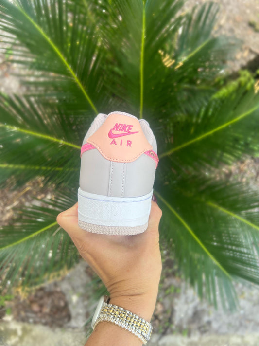 Womens  pink airforce 1, Girls airforce 1 , Kids airforce 1 8.5 ready to ship