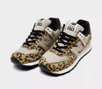 NEW ! Women’s new balance 574 embellished with Crystals